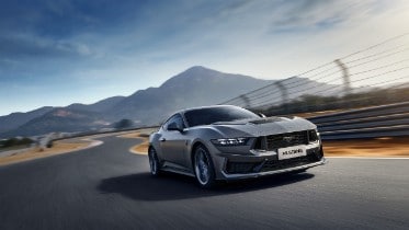 Mustang Dark Horse®